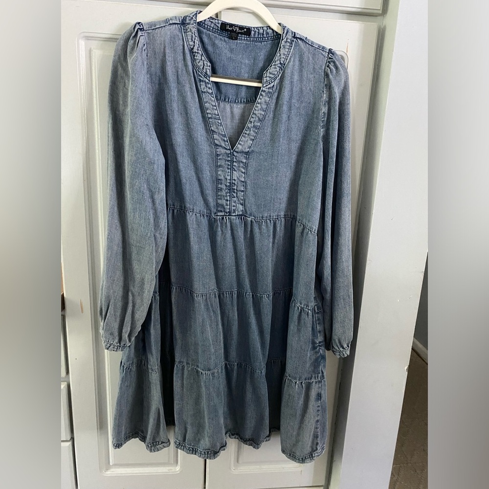 Denim dress preppy and cute! Velvet Heart